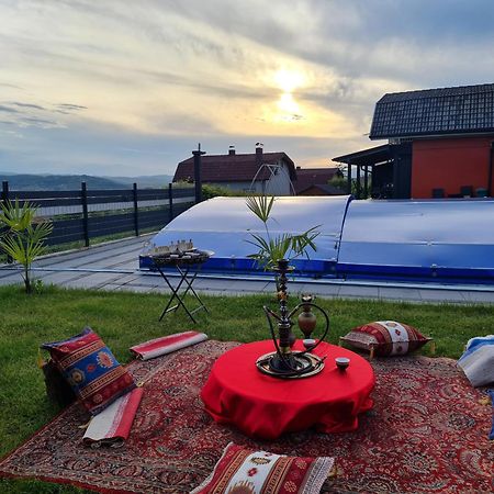 Ferienhaus Vienna Rem Prokosovici Екстериор снимка